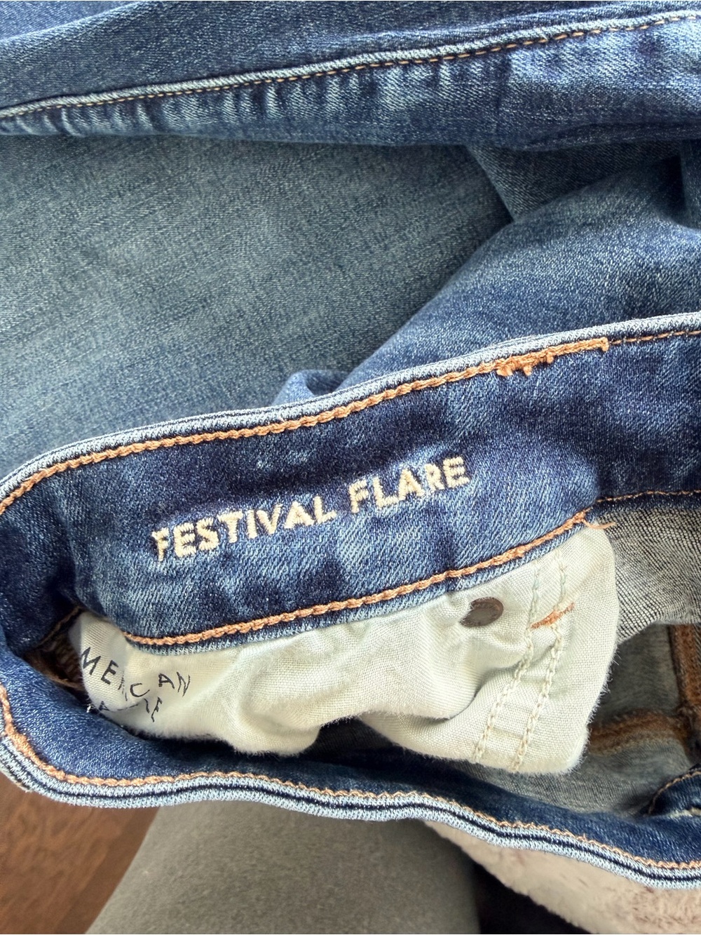American Eagle Outfitters Dark Blue Festival Flare Jeans with Wide Leg - Picture 2 of 3
